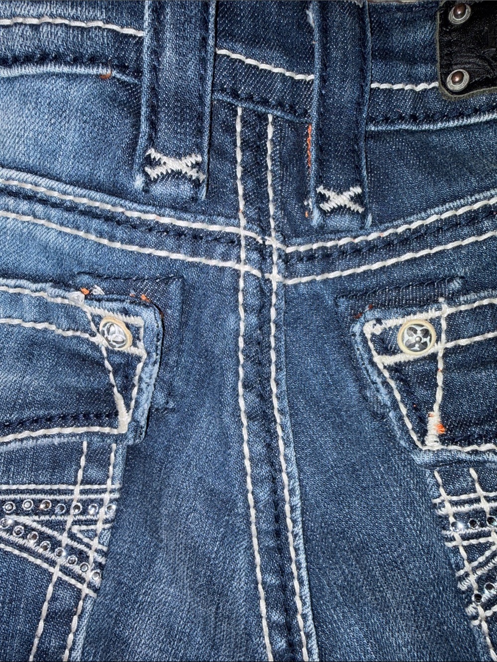 Rock Revival Women's Size 30 Medium Blue Bling Sora Capri Stretchy Denim Jeans - Picture 11 of 11